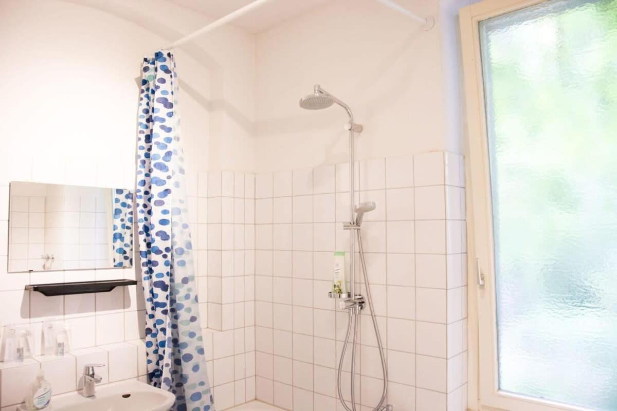 Family Apartment Moabit Berlin Exterior foto